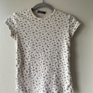 Brandy Melville flower tee